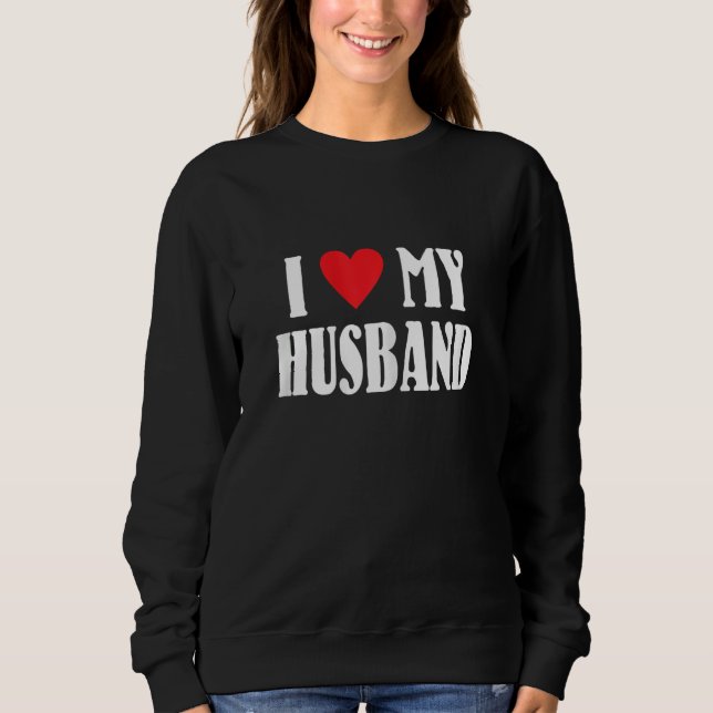 Womens Frist Valentines Day Outfit For Married Cou T Shirt (Framsida)