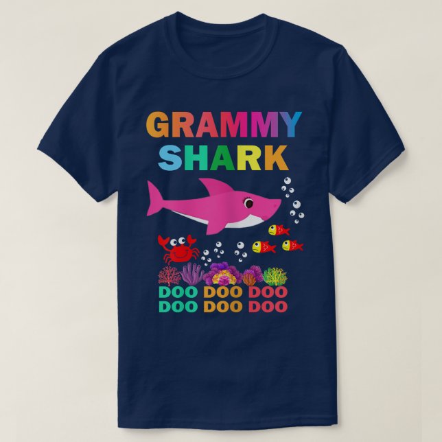 Womens Grammy SharkMatching Family Mors dag Gif T Shirt (Design framsida)