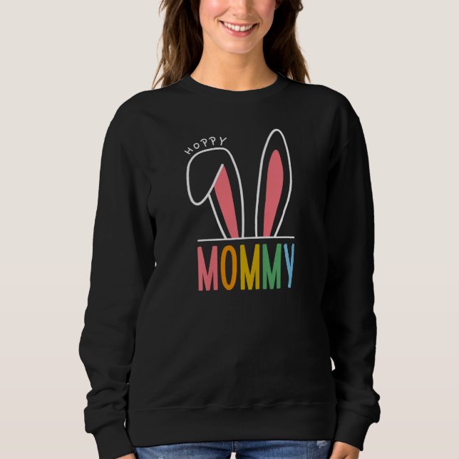 Womens Happy Easter Day 2023 Hoppy Mommy Bunny Fun T Shirt (Framsida)