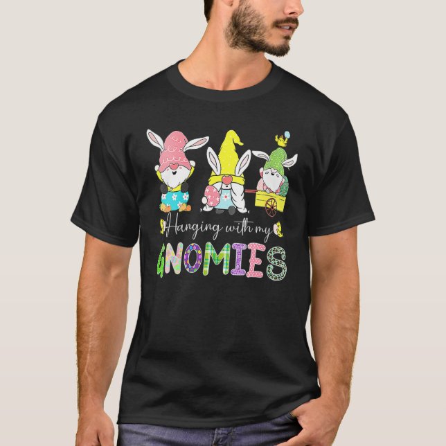 Womens Happy Easter Hanging With My Gnomies Bunny  T Shirt (Framsida)