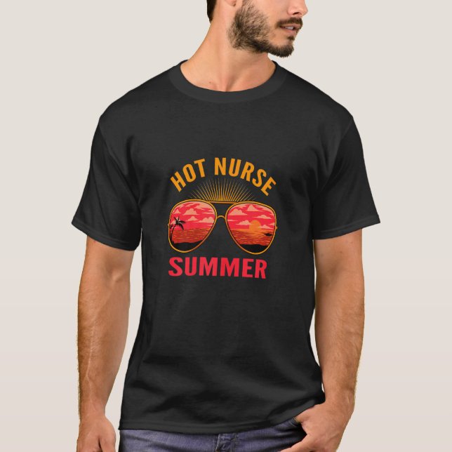 Womens Hett Nurse Summer Vacation Sunglasses Beach T Shirt (Framsida)