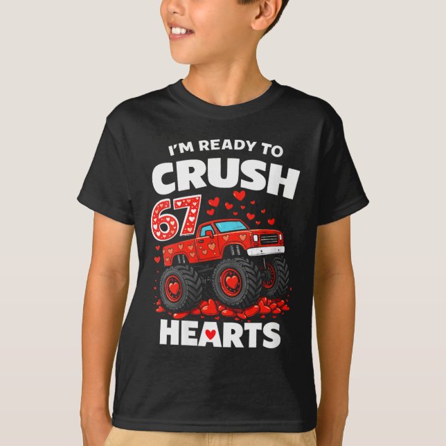 Women's I'm Ready To Crush 67 Hearts Truck Valenti T Shirt (Framsida)