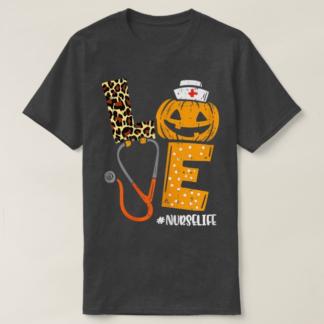 Womens Kärlek Nurse Pumpkin Leopard Fall Halloween T Shirt (Design framsida)