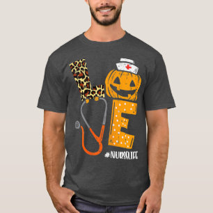 Womens Kärlek Nurse Pumpkin Leopard Fall Halloween T Shirt