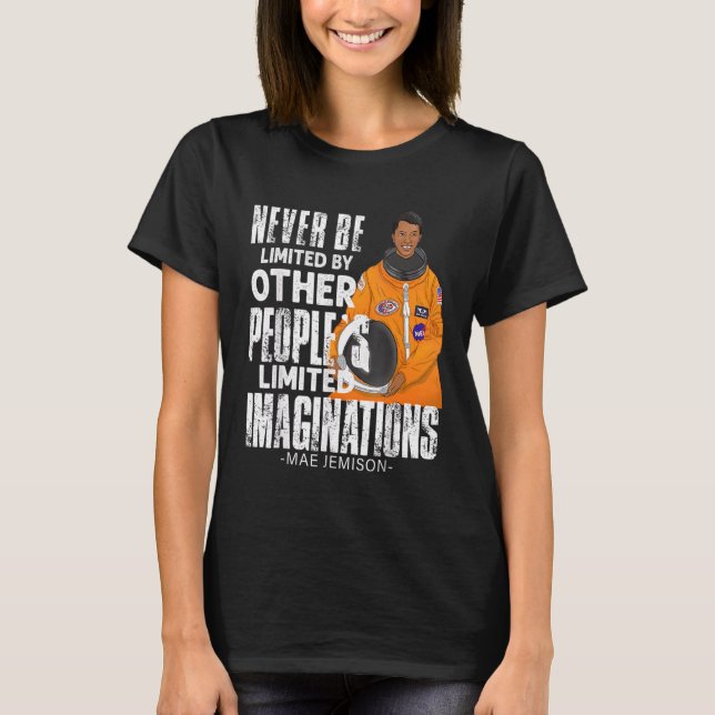 Womens Mae Jemison American Black Woman Astronaut T Shirt (Framsida)