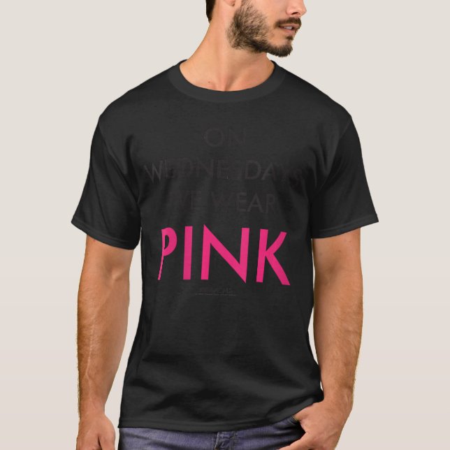 Womens Mean Girls Wednesdays We Wear Pinket Y2K Mo T Shirt (Framsida)