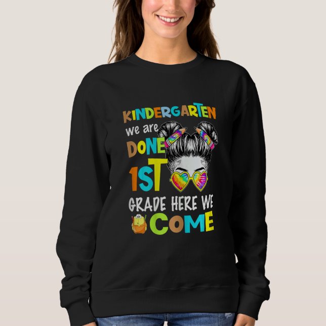 Womens Messy Bun Girl Glasses Pencil Kindergarten T Shirt (Framsida)