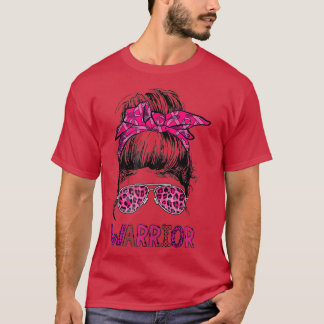 Womens Messy Bun Glasses Bära Rosa Warrior Breast T Shirt