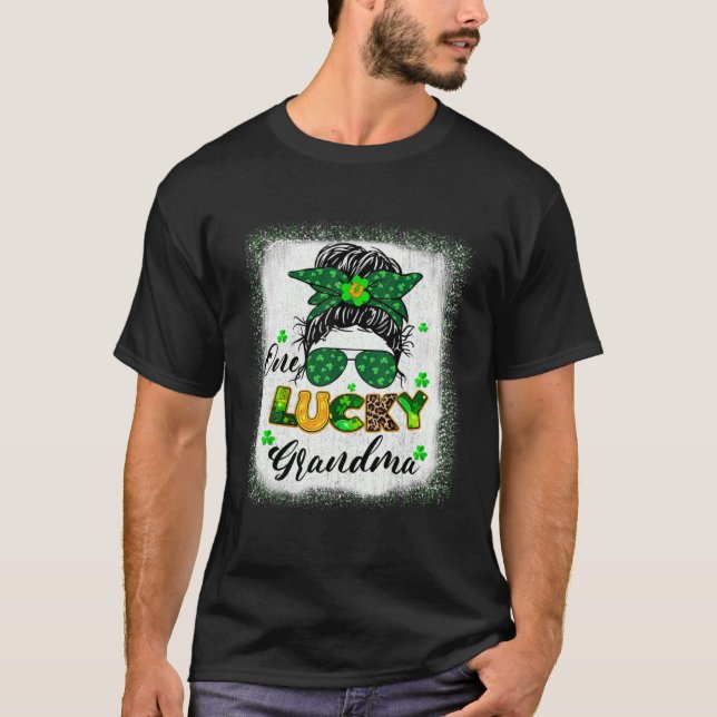 Womens One Lucky Grandma St patricks day Mamma Mot T Shirt (Framsida)