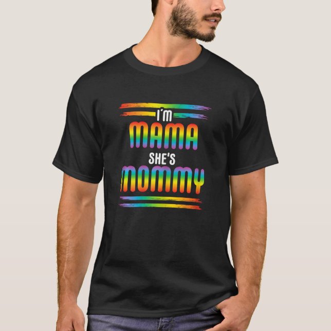 Womens Rainbow LGBT Flag Gay Pride Month I M MAMA  T Shirt (Framsida)