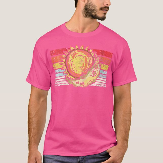 Womens Retro Celestial Bodies Galaxy Sol Måne Oute T Shirt (Framsida)
