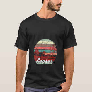 Womens Retro Färg Distress Kansas Travel Campin T Shirt