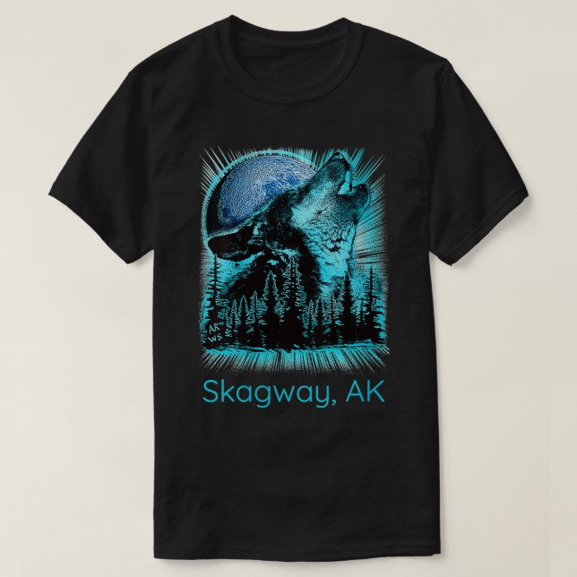 Womens Skagway Alaska Howling Varg Måne Forest Nat T Shirt (Design framsida)