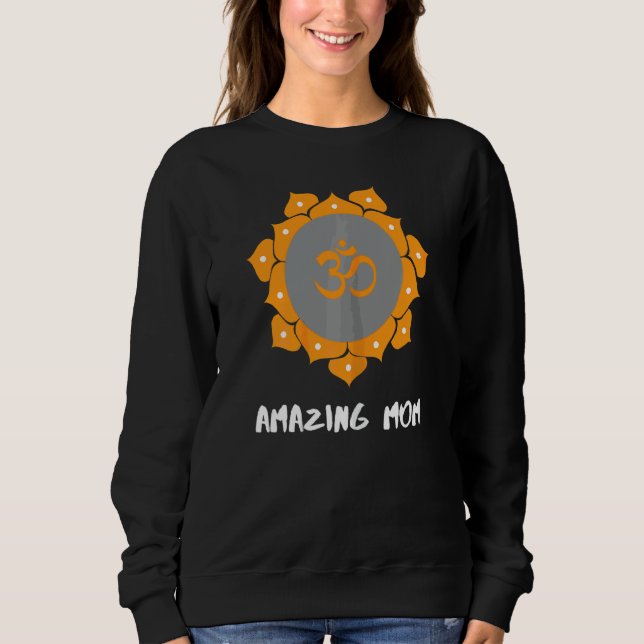 Womens Yoga Mamma Mors dag Mandala Om 3 T Shirt (Framsida)