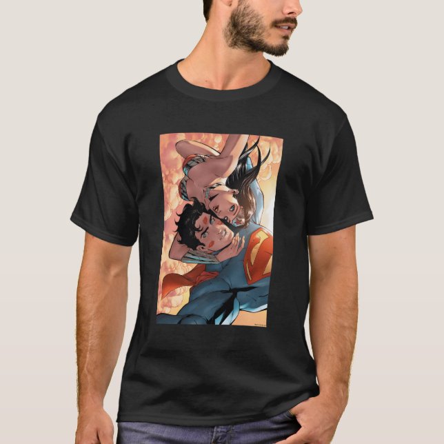 Wonder And Super Flying Selfie T Shirt (Framsida)