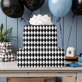 Wonderland with Black White Diamonds Birthday Presentpapper