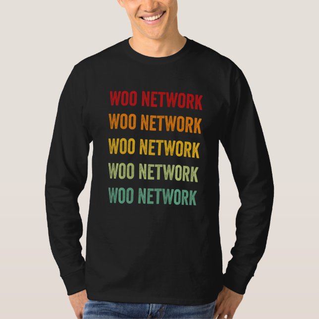 Woo Network Crypto Rainbow Text T Shirt (Framsida)