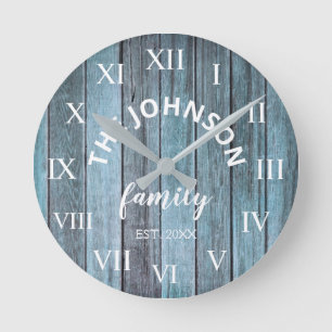 Wood Anpassningsbar Family Namn Rustic Beach Rund Klocka