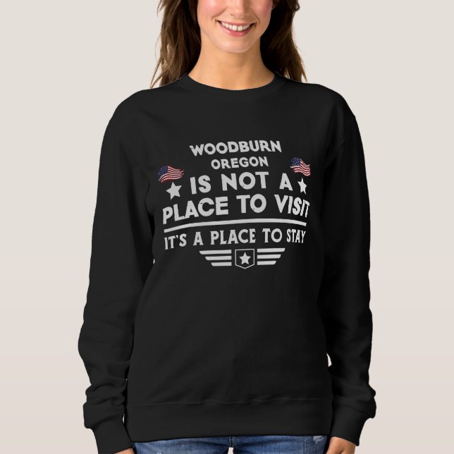 Woodburn Oregon Place to stay USA Town Home City T Shirt (Framsida)