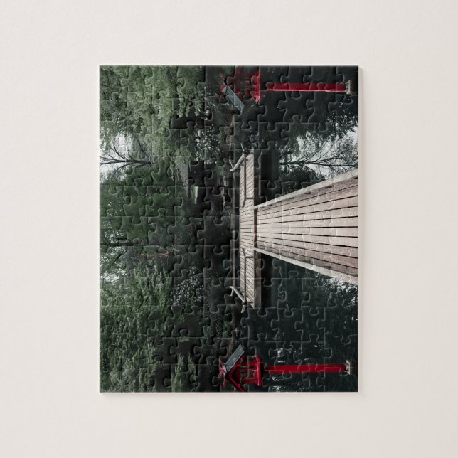 Wooden Pier framed by red Lanterns Pussel (Vertikal)