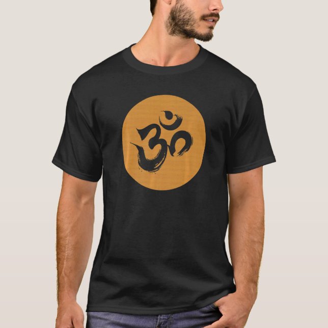 Woodgrain Om Hindu Symbol   T Shirt (Framsida)