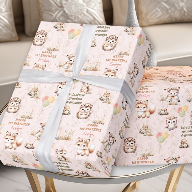 Woodland Animals Pastel Girl Birthday Namn Presentpapper (Woodland Animals Pastel Girl 1st or any Birthday custom Name Wrapping Paper)
