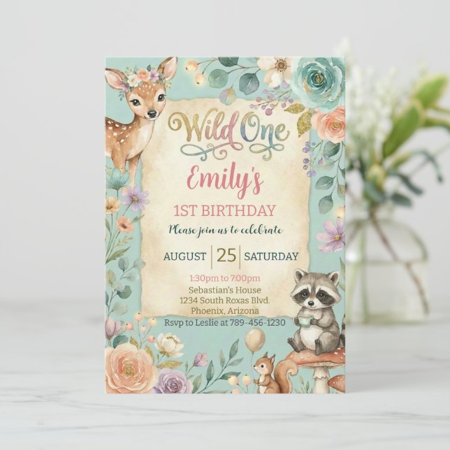 Woodland Animals Wild One Birthday Invitation Inbjudningar (Stående Fram)