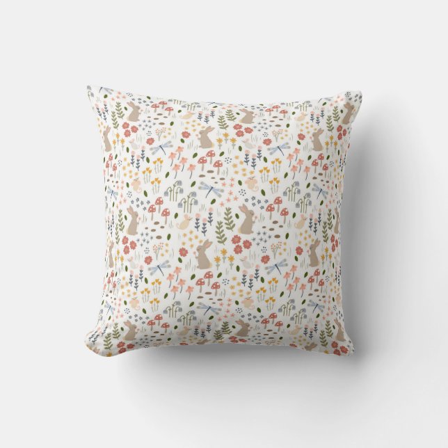 Woodland Baby Nursery Decor Gender Neutral Pillow Kudde (Framsida)