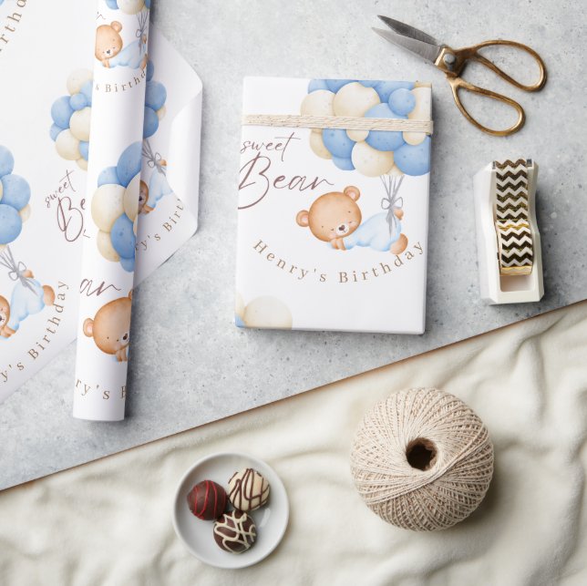 Woodland Bear Boy 1st Birthday Party Pastel Presentpapper (Hantverk)