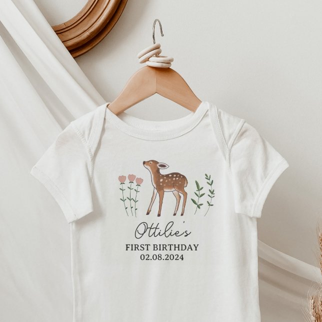 Woodland Fawn Flowers Birthday T Shirt (Skapare uppladdad)