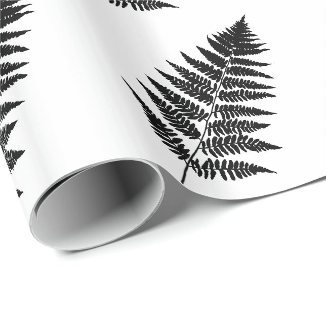 Woodland Fern 1, Black and White Presentpapper (Rullad Hörn)
