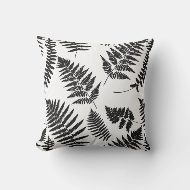 Woodland Fern Mönster, Black and White Utomhuskudde (Framsida)