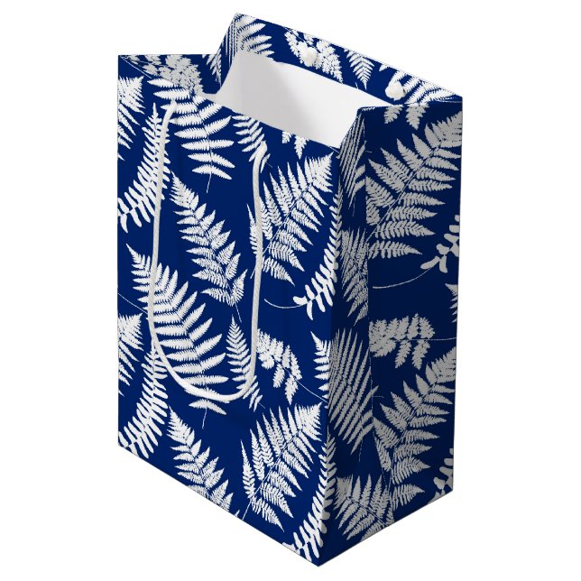 Woodland Fern Mönster, Cobalt Blue och White (Framsidan Vinklad)