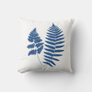 Woodland Ferns, Cobalt Blue på White Kudde