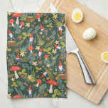Woodland Gnomes Kökshandduk<br><div class="desc">Kvismisk grönt och rött skog som härstammar från mönster designat av Shelby Allison med små gnomtecken, svampar, blommor och löv.</div>