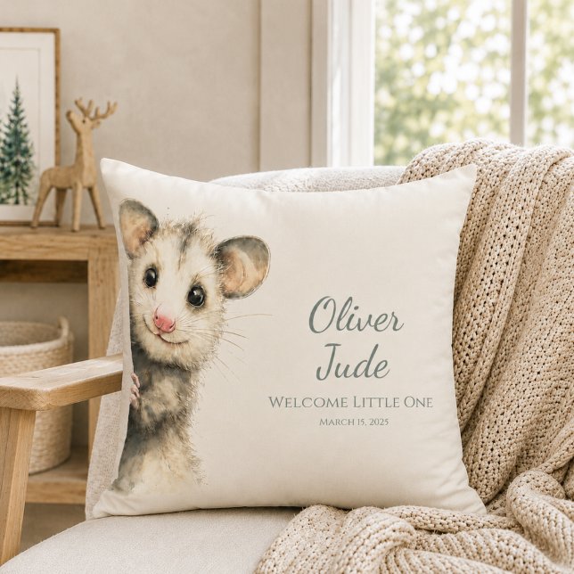 Woodland Opossum Baby • Neutral Nursery Kudde (Woodland Opossum Baby Neutral Nursery Throw Pillow)