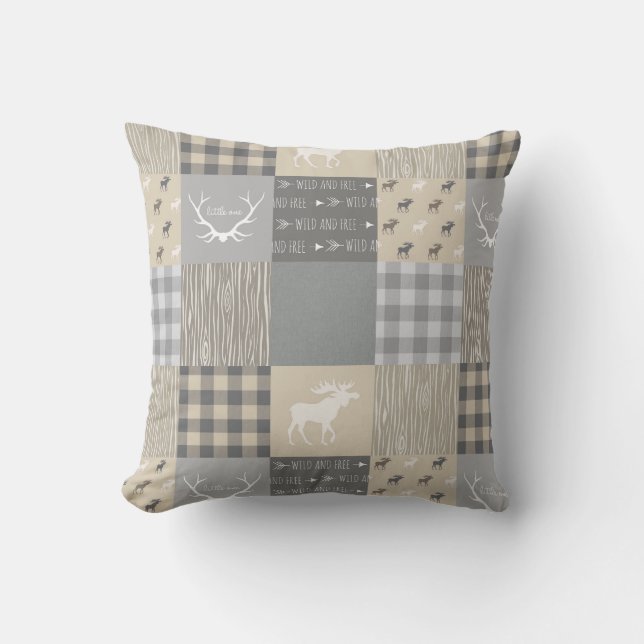 Woodland Patchwork Moose - Grått/Tan Kudde (Framsida)