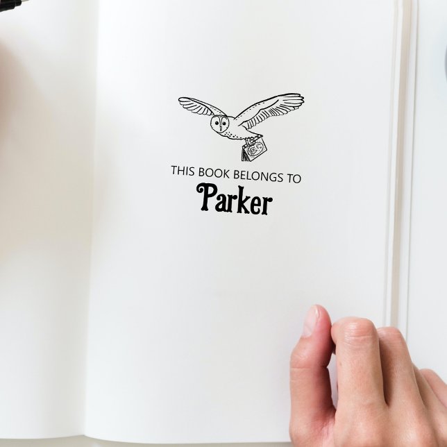 Woodland Uggla Baby Bok Frimärke Stämpel (This book belongs to personalized bookplate stamp in the Woodland Storybook Baby Shower Collection.)