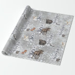 Woodland Winter Moose Julgran Snowflake Presentpapper<br><div class="desc">Den här designen kan vara personlig om du väljer Redigera design. Du kan också överföra till andra objekt. Kontakta mig på colorflowcreations@gmail.com eller använda alternativet chatta överst på sidan om du vill ha den här designen på en annan produkt eller behöver hjälp med den här designen. Se mer av mina...</div>