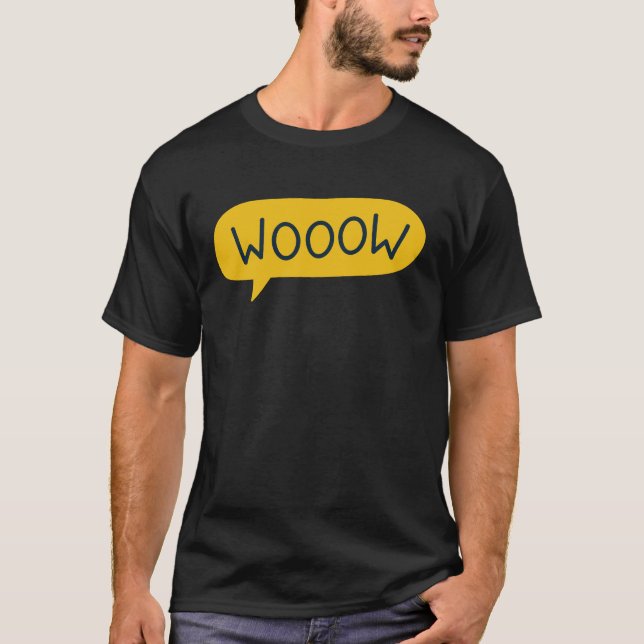 WOOOOW Modern Yellow Speech Bubble Excitement art T Shirt (Framsida)