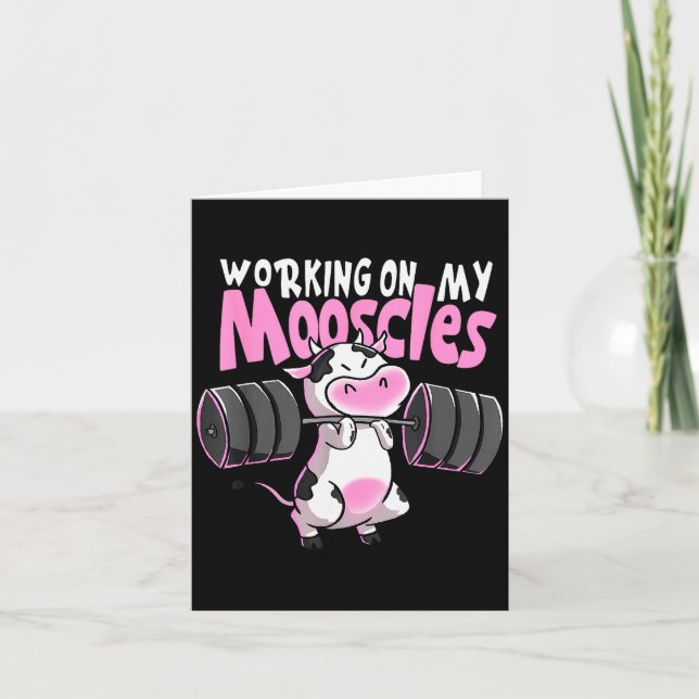 Working On My Mooscles Funny Gym Cow Weightlifting Kort (Framsida)