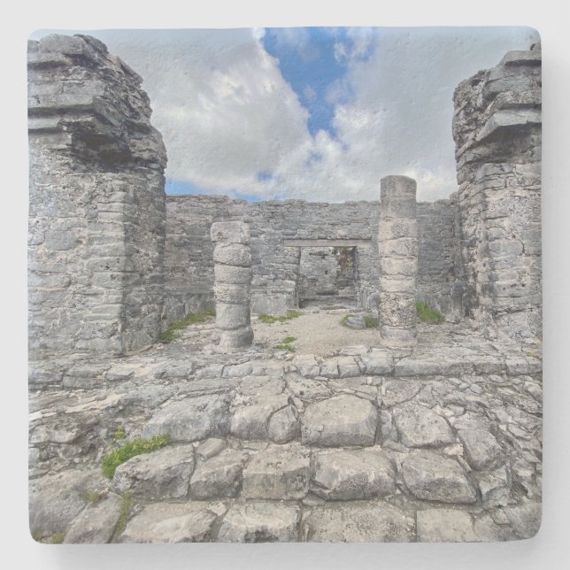 World2Celebrate: Cenote-huset, Tulum Stenunderlägg (Framsidan)