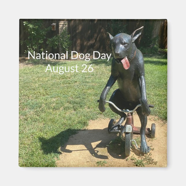 World2Celebrate: Nationell Hund-dag Magnet (Framsidan)