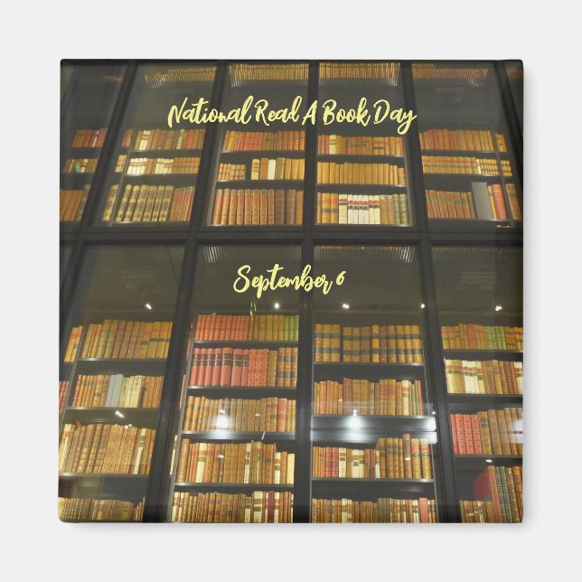 World2Celebrate: Nationell läsning på Bok-dagen Magnet (Framsidan)