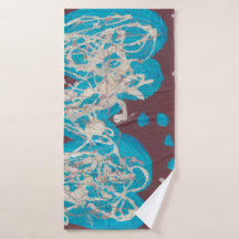 World of Kärlek Bath Towel