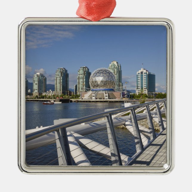 World of Science, Vancouver, British Columbia, 2 Julgransprydnad Metall (Framsidan)