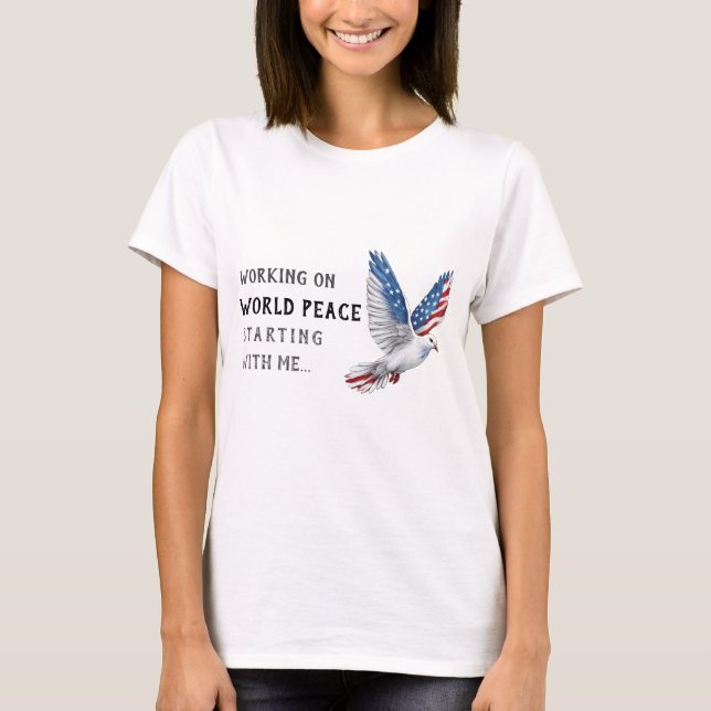 World Peace Pigeon T-Shirt - Lustigt och tankfullt (Framsida)