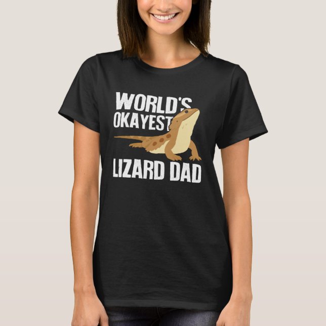 World s Okayest Lizard Dad  Pet Bearded Dragon Rep T Shirt (Framsida)