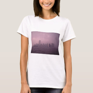 World Trade Center och Manhattan Skyline i Fog. T Shirt