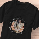 World's Best Cat Pappa Elegant Simple Anpassningsb T Shirt<br><div class="desc">Den här enkla och klassiska designen består av serif-typografi och lägger till ett anpassningsbar-foto.</div>